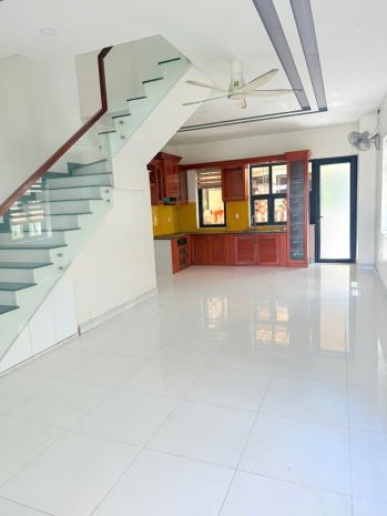 Chính chủ cần bán nhà phố sim city q9 7357265