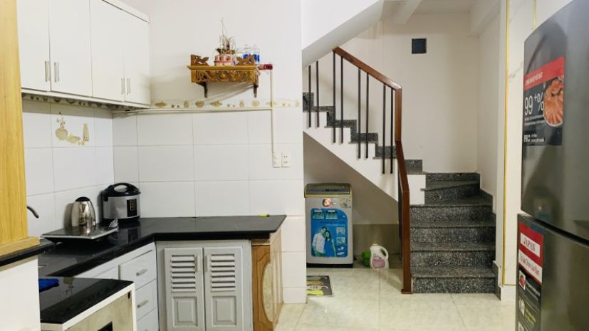 Nhà kiệt điện biên phủ, 76m2, ngang 8m,  2 tầng rộng rãi, 7360688