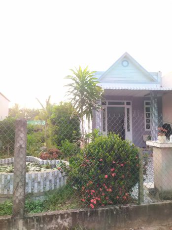 Cần bán nhà cấp 4 kèm đất  diện tích rộng  giá tốt  ấp 7361043