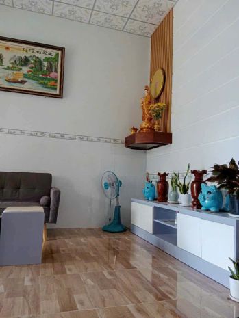 Cần bán nhà cấp 4 kèm đất  diện tích rộng  giá tốt  ấp 7361045