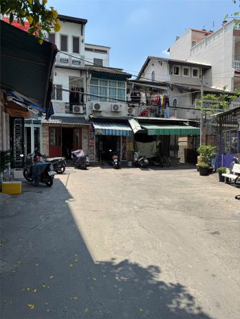 Hiếm! nhà ngang 4.55m  đối diện cityland  dòng tiền 7361646