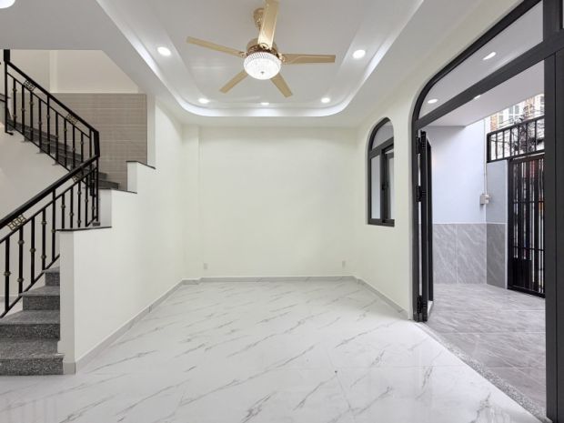 Hàng ngon gò vấp  5.3m nở hậu  87m2  6.x tỷ. 7361681