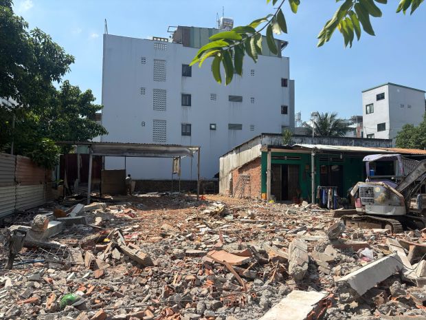 Bán lô đất diện tích khủng 177m2 tại 50533 quốc lộ 13 cách 7361994