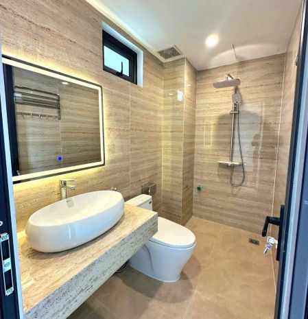 Phố ngọc lâm, long biên 80m2, 6t 7 chỗ vào nhà, full nội 7362287