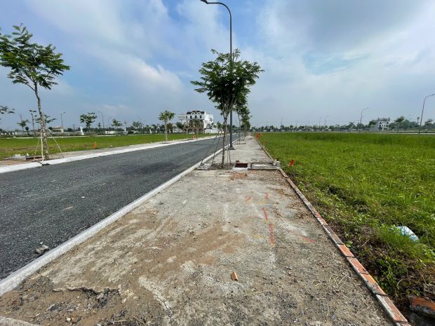 Đất nền ngay trung tâm hành chính thủ thừa chỉ hơn 18triệum 7362295