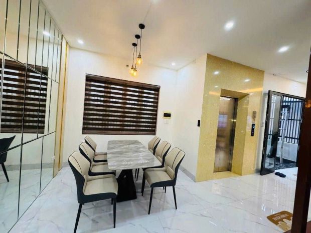 Cần bán  trung tâm long biên ,nguyễn văn cừ  ,nhà mới đẹp 7362357