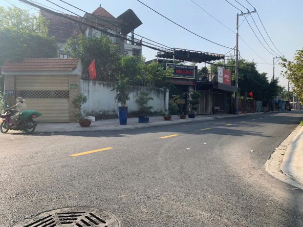 Ban đât đương 6m diên tich 5x20m gia 6,3 ty đương 7362999