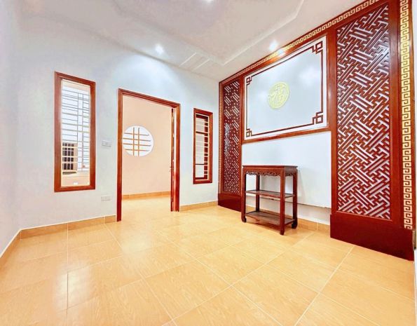 Nguyễn khánh toàn 50m x6 tầng 14,860 tỷ nhà đẹp,cách ô tô 7363490