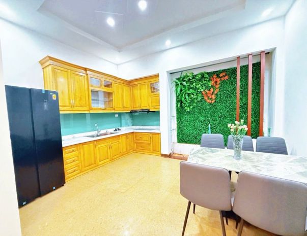 Nguyễn khánh toàn 50m x6 tầng 14,860 tỷ nhà đẹp,cách ô tô 7363491