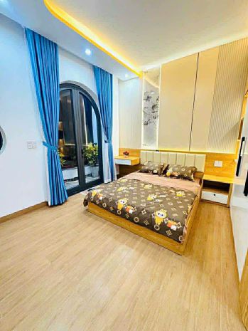 Nhà 3 tầng 3 mê full nội thất vào ở ngay - tôn đức thắng 7364108