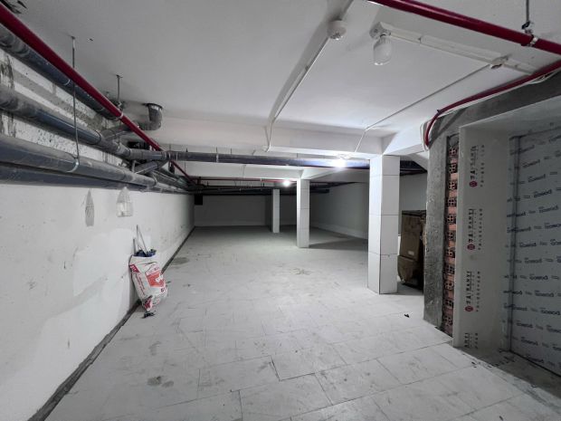 Bán nhà chdv 42p và 1kiot lã xuân oai, tăng nhơn phú a, q9 7364177