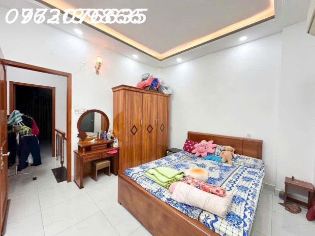 Gần tt văn hóa quận 7- nhà 3 tầng- hxh 6m- ngang 5.5m- 2 7364864