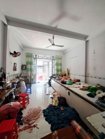 Bán gấp nhà đ số 4 gần trường thpt bình hưng hòa bình tân 7365857