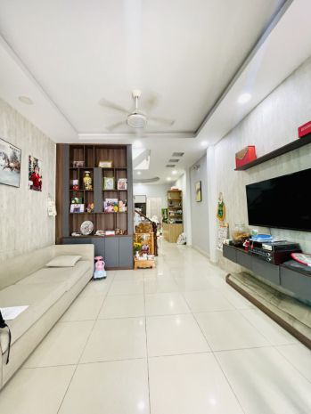 Bán nhà 2 tầng võ văn hát long trường thủ đức - 52m2 - hẻm 7367873