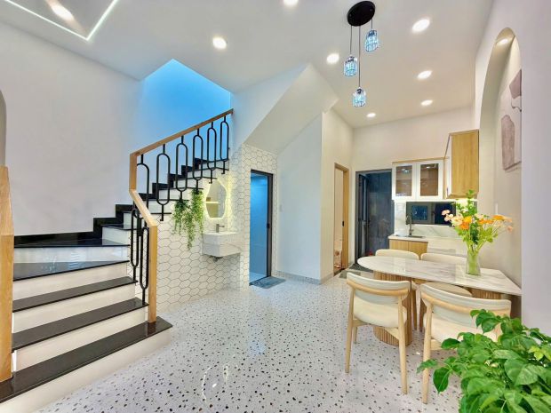 Nhà 4 tầng, mặt tiền trường chinh tân phú, 40m2410 9tỷ t 7368859