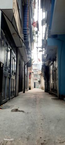 Bán nhà thịnh liệt 30m2. 5 tầng. mặt tiền 3m. giá 8.2 tỷ 7368917