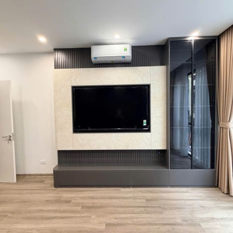 Bán nhà ngõ thịnh hào1 44m2. 4 tầng. mặt tiền 3.5m. giá 7368960