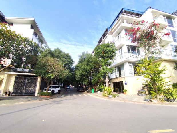 Biệt thự đơn lập dự án waterfront city - 291m 3 tầng - 7368980