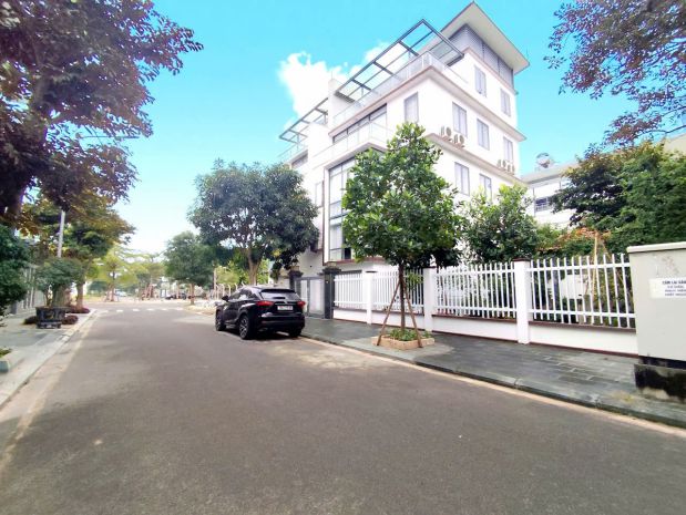 Biệt thự đơn lập dự án waterfront city - 291m 3 tầng - 7368981