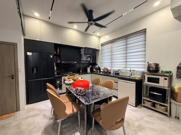 Nhà phân lô vĩnh niệm - 46m 4 tầng - vỉa hè 7m - dân 7368984