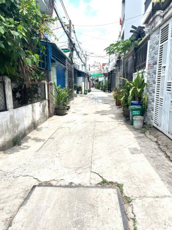 Nhà trệt lửng  hẻm ô tô  tch q12 7369114