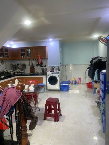 Nhà đẹp 3 tầng gần nguyễn sơn, 77m2 ngang 5m dài 15m, giá 7369956