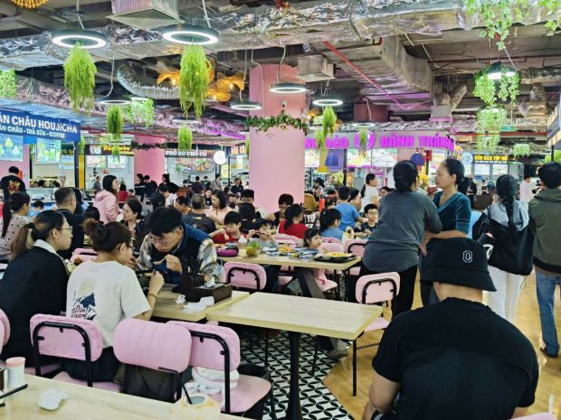 Nhượng gian hàng tại royal city , khu ẩm thực goodcourt , 7369998