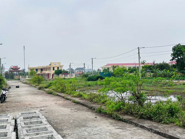 Bán lô đất 120m²  2 mặt đường ô tô  giá 1 tỷ 150 triệu 7370451