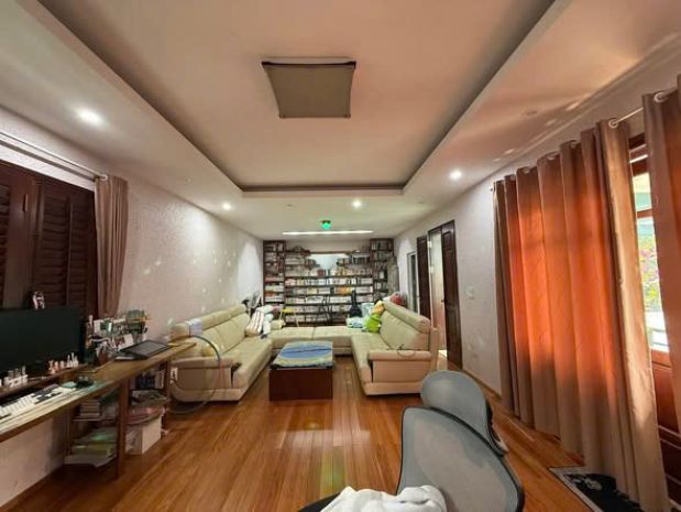 Giảm chào 200tr! bán nhà mặt phố bùi thị xuân, 32m2, 4 7370840