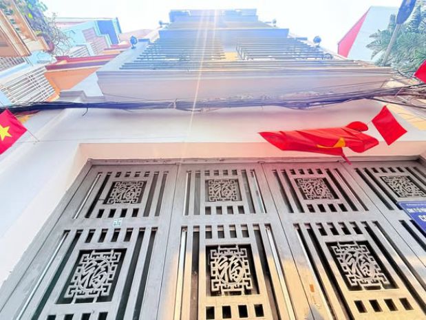 Trung kính  nhà 4tầng  42m²  mt 4.4m  13.3 tỷ  cầu giấy 7371508