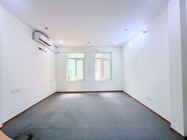 Trung kính  nhà 4tầng  42m²  mt 4.4m  13.3 tỷ  cầu giấy 7371511