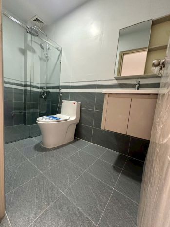 Nhà mới 2 tầng hẻm thông hưng phú p8q8. giá: 4.48 tỷ 7371554