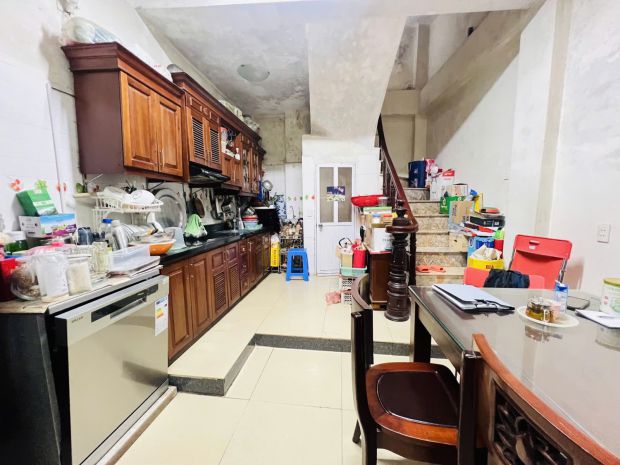 Bán nhà lô góc 2 mặt tiền, gần phố hào nam, đống đa, 30m2 5 7371562