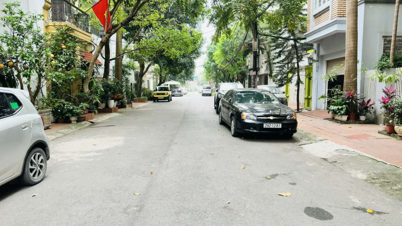 Siêu phẩm lõi bồ đề, mặt tiền 10.5m, 2 mặt ôtô tránh, vỉa 7372090