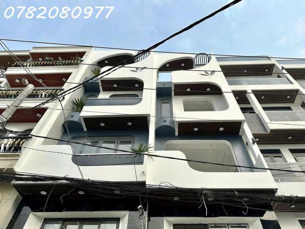 Nhà 5 tầng  xây mới 100 - full nội thất cao cấp -  đẹp 7373041