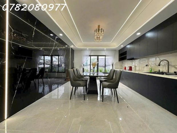 Nhà 5 tầng  xây mới 100 - full nội thất cao cấp -  đẹp 7373043