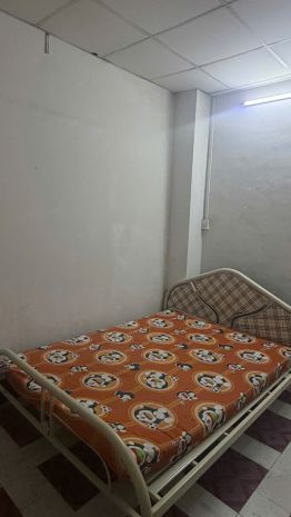 Cho thuê mặt tiền đường hồng bàng 819  phường bình tây. 7373491