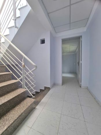 Ngộp cách mạng tháng 8  - hxh 6m - 4x16m - 2 tầng - quận 10 7373498