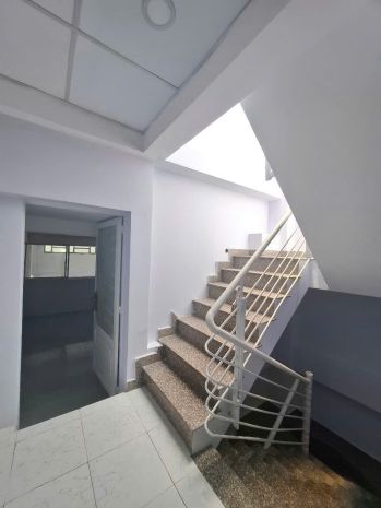 Ngộp cách mạng tháng 8  - hxh 6m - 4x16m - 2 tầng - quận 10 7373501