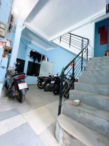 Kiệt hùng vương,90m2, 2 tầng, 7 phòng trọ, đang kinh 7373593