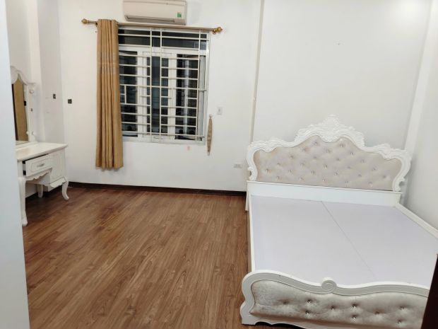 Cho thuê nhà giáp nhị 35m2x5 tầng, 4 ngủ, 4 vệ sinh ở gđ 7373779