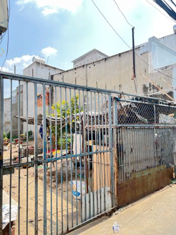 Nhà nát 180m2 2 mặt hẻm đường phạm thế hiển p6q8. giá: 7374905