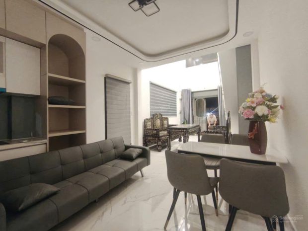 Căn góc quận 8 sát cầu nguyễn văn cừ 4x16 chỉ 8.3 tỷ qua 7375447