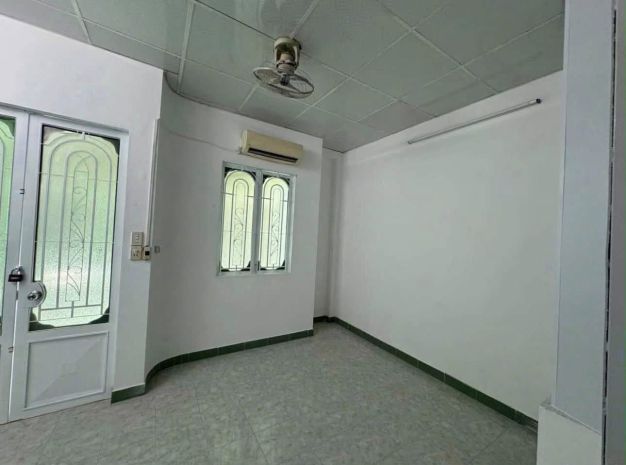 Bán căn góc 2 tầng tttp hẻm lê đại hành - phường nha trang 7375614