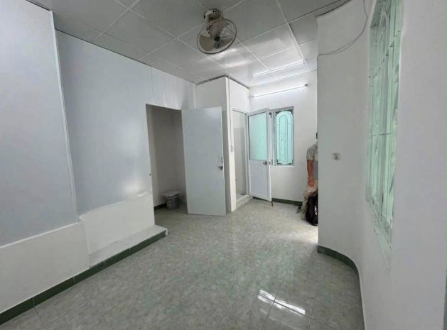 Bán căn góc 2 tầng tttp hẻm lê đại hành - phường nha trang 7375615