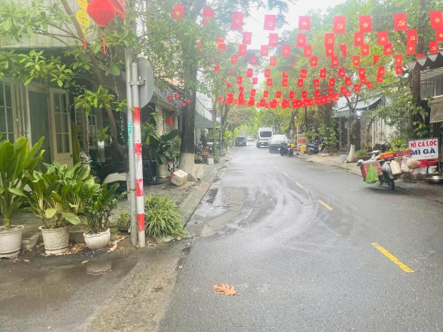 Bán gấp nhà 2 tầng 85m²,chỉ cách 2 căn ra mặt tiền nguyễn 7376084