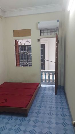 Cho thuê nhà chính chủ 5 tầng ngay đầu ngõ 142 đường kim gia 7377098