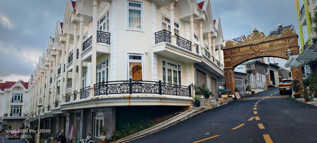 Bán nhà golden hill  full nội thất, vào ở ngay, đà lạt lâm 7377590