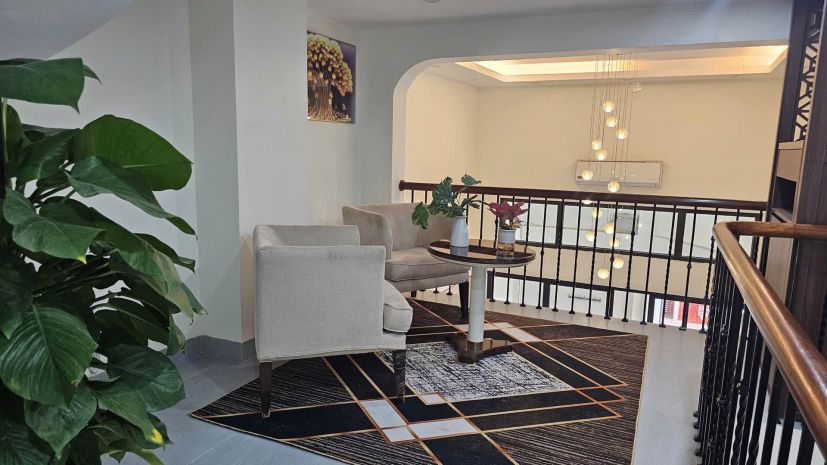 Nhà tây hồ  lạc long quân  lô góc 2 mặt thoáng  ngõ 7378627