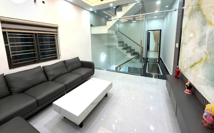 Bán nhà 50m- 4 tầng, lô góc- 2 mặt thoáng, ôtô đỗ trong nh 7379037